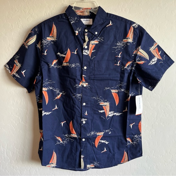 Old Navy Everyday Built-In Flex Printed Short Sleeve Men's Shirt
Size L - Picture 3 of 13